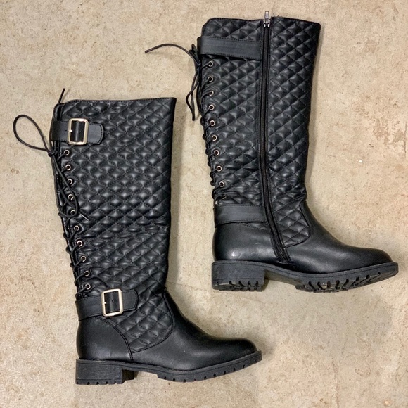 NEW! Knee high lace up black - Picture 2 of 6